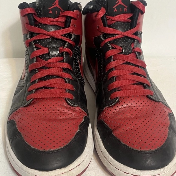 Nike Men's Black and Red High-Top Sneakers - Picture 3 of 5